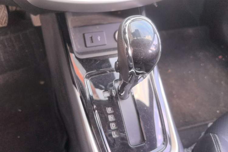Used Nissan Tiida 2021 1.6L CVT Smart Drive Edition Gear Lever