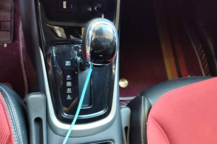 Used Nissan Tiida 2021 1.6L CVT Smart Drive Edition Gear Lever