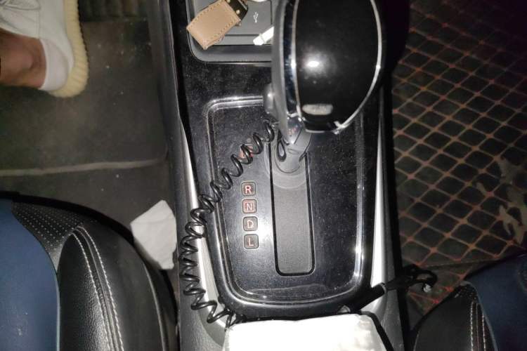 Used Nissan Tiida 2021 1.6L CVT Smart Drive Edition Gear Lever