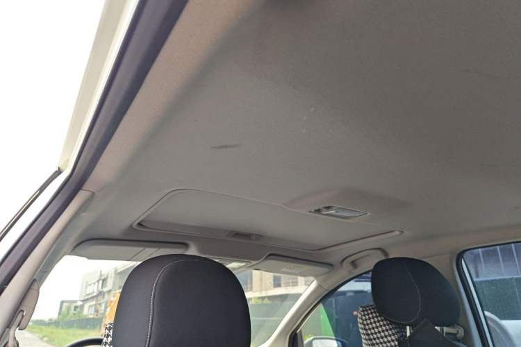 Used Nissan Tiida 2021 1.6L CVT Cool Edition Headliner