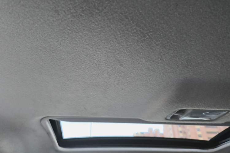 Used Nissan Tiida 2021 1.6L CVT Cool Edition Headliner