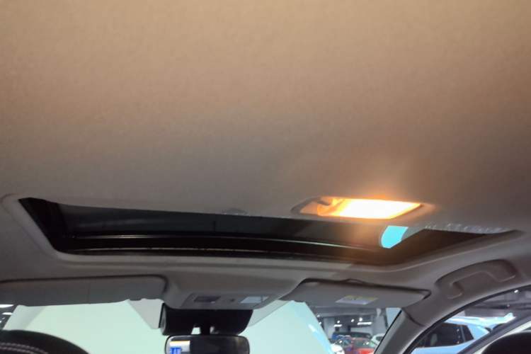 Used Nissan Tiida 2021 1.6L CVT Smart Drive Edition Headliner