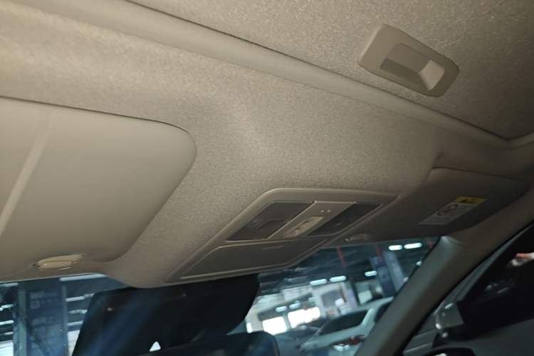 Used Nissan Tiida 2021 1.6L CVT Smart Drive Edition Headliner