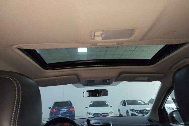 Used Nissan Tiida 2021 1.6L CVT Cool Edition Headliner