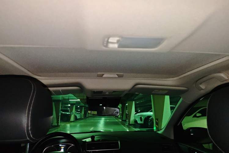 Used Nissan Tiida 2021 1.6L CVT Smart Drive Edition Headliner