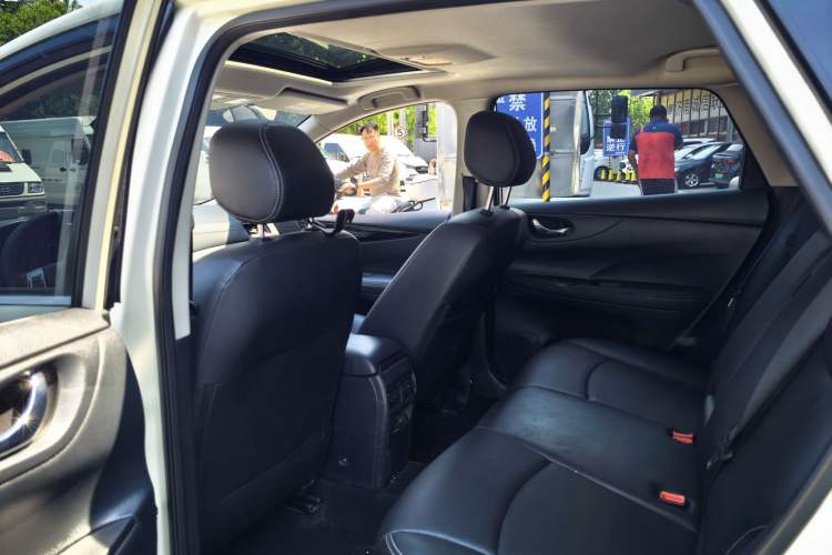 Used Nissan Tiida 2021 1.6L CVT Smart Drive Edition Interior 1