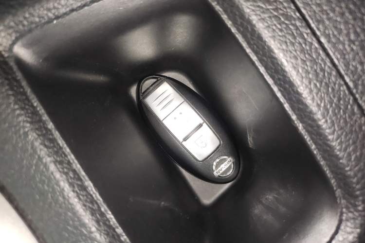 Used Nissan Tiida 2021 1.6L CVT Smart Drive Edition Interior 1