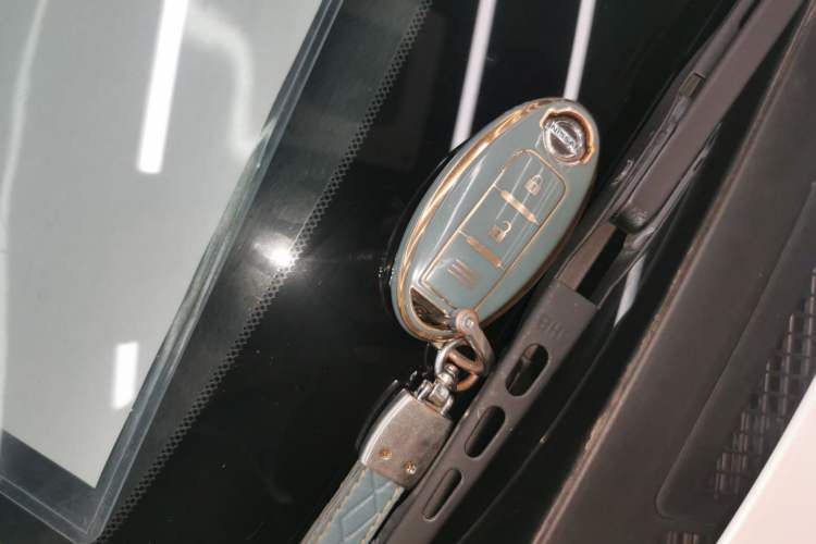 Used Nissan Tiida 2021 1.6L CVT Smart Drive Edition Interior 1