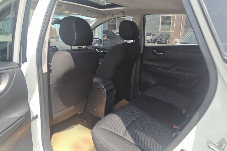 Used Nissan Tiida 2021 1.6L CVT Smart Drive Edition Interior 2