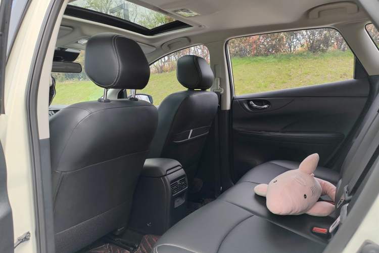 Used Nissan Tiida 2021 1.6L CVT Smart Drive Edition Interior 4