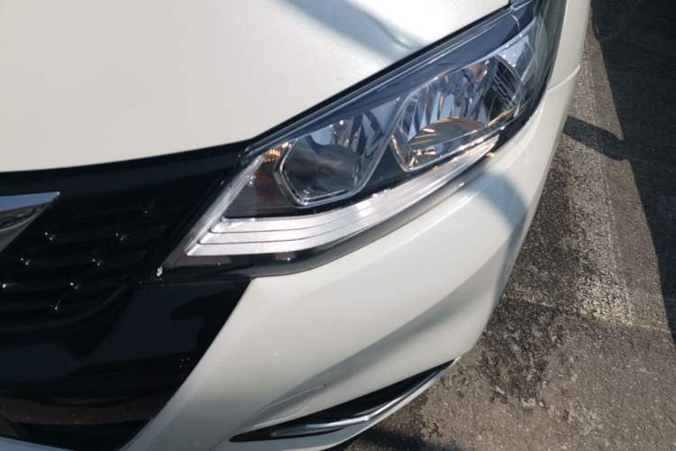 Used Nissan Tiida 2021 1.6L CVT Cool Edition Left Front Headlight