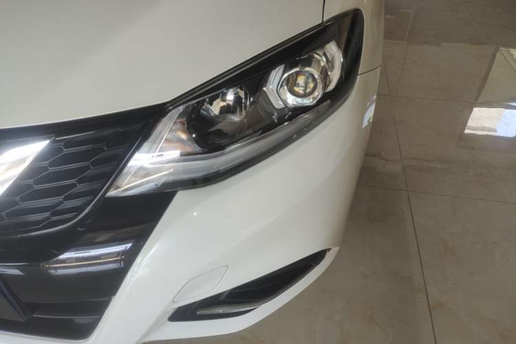 Used Nissan Tiida 2021 1.6L CVT Smart Drive Edition Left Front Headlight