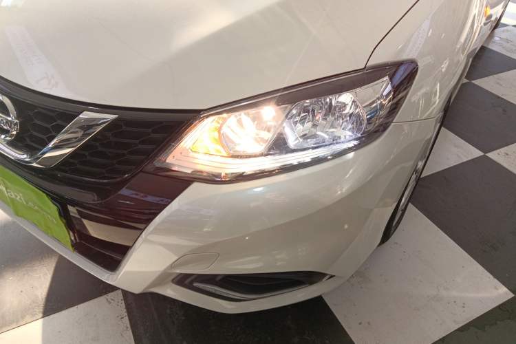 Used Nissan Tiida 2021 1.6L CVT Cool Edition Left Front Headlight