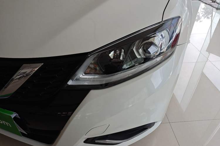 Used Nissan Tiida 2021 1.6L CVT Smart Drive Edition Left Front Headlight