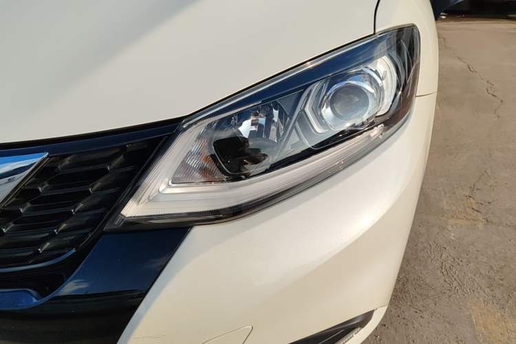 Used Nissan Tiida 2021 1.6L CVT Smart Drive Edition Left Front Headlight