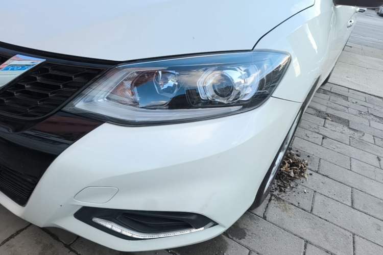 Used Nissan Tiida 2021 1.6L CVT Smart Drive Edition Left Front Headlight