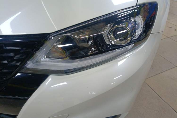 Used Nissan Tiida 2021 1.6L CVT Smart Drive Edition Left Front Headlight