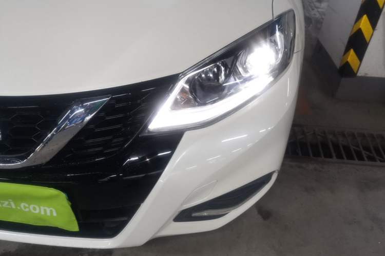 Used Nissan Tiida 2021 1.6L CVT Smart Drive Edition Left Front Headlight