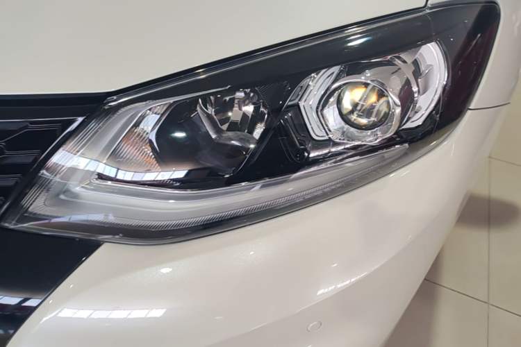 Used Nissan Tiida 2021 1.6L CVT Smart Drive Edition Left Front Headlight