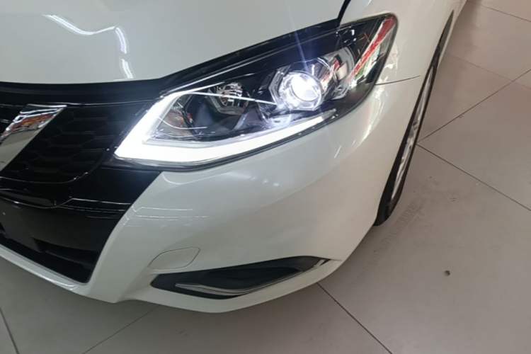 Used Nissan Tiida 2021 1.6L CVT Smart Drive Edition Left Front Headlight