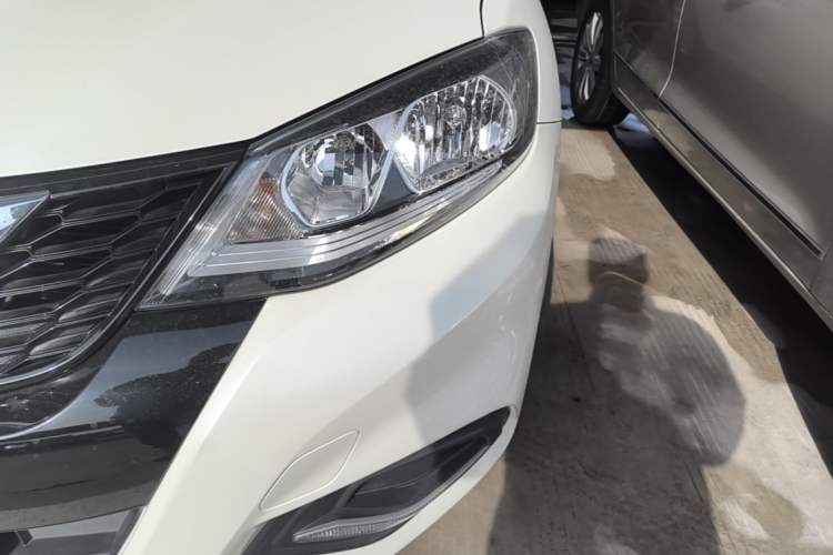 Used Nissan Tiida 2021 1.6L CVT Cool Edition Left Front Headlight