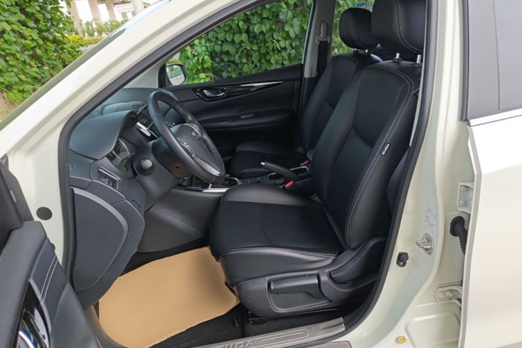 Used Nissan Tiida 2021 1.6L CVT Smart Drive Edition Left Front Seat