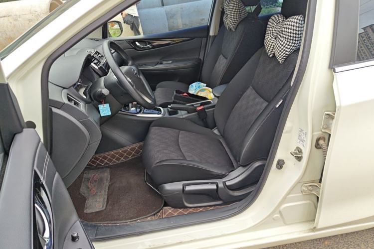Used Nissan Tiida 2021 1.6L CVT Cool Edition Left Front Seat