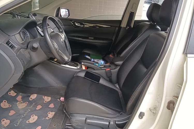 Used Nissan Tiida 2021 1.6L CVT Smart Drive Edition Left Front Seat