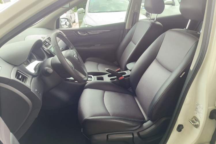 Used Nissan Tiida 2021 1.6L CVT Smart Drive Edition Left Front Seat