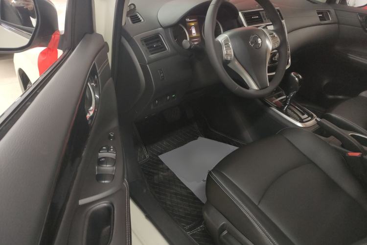 Used Nissan Tiida 2021 1.6L CVT Smart Drive Edition Left Front Seat