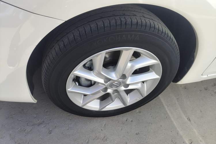 Used Nissan Tiida 2021 1.6L CVT Smart Drive Edition Left Front Wheel Hub