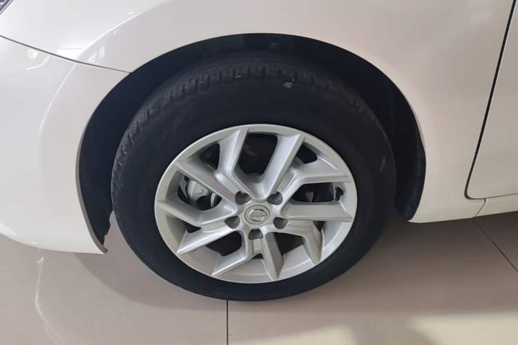 Used Nissan Tiida 2021 1.6L CVT Smart Drive Edition Left Front Wheel Hub