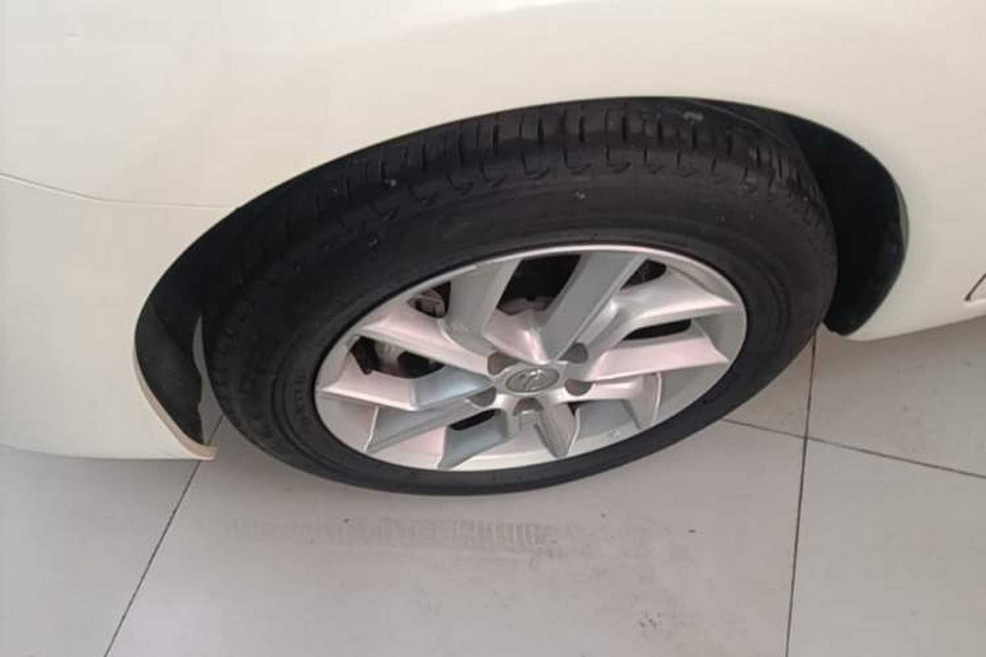 Used Nissan Tiida 2021 1.6L CVT Smart Drive Edition Left Front Wheel Hub