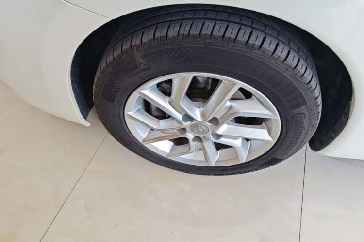 Used Nissan Tiida 2021 1.6L CVT Smart Drive Edition Left Front Wheel Hub