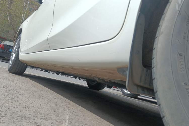 Used Nissan Tiida 2021 1.6L CVT Cool Edition Left Side Sill