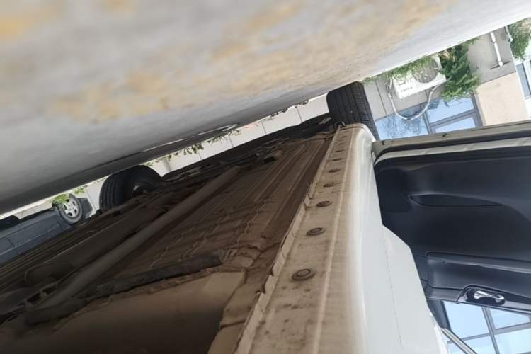 Used Nissan Tiida 2021 1.6L CVT Smart Drive Edition Left Side Sill
