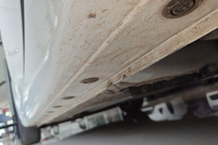 Used Nissan Tiida 2021 1.6L CVT Smart Drive Edition Left Side Sill