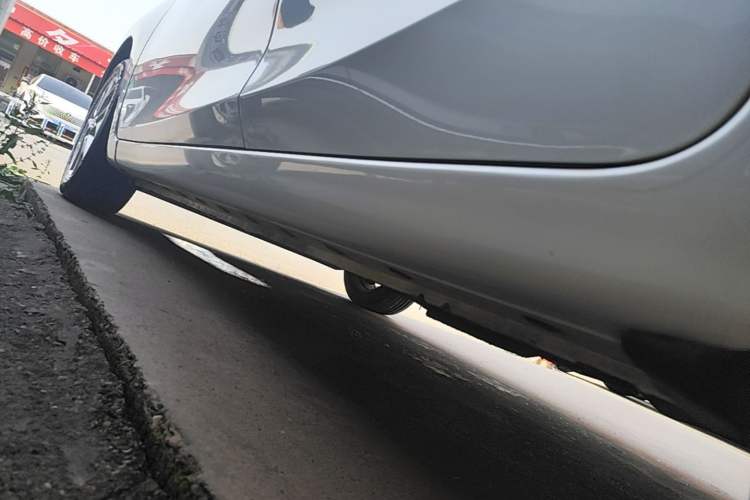 Used Nissan Tiida 2021 1.6L CVT Smart Drive Edition Left Side Sill
