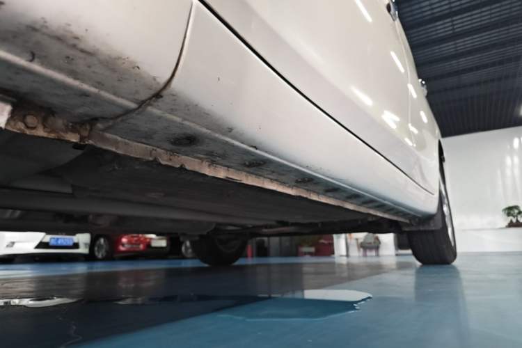Used Nissan Tiida 2021 1.6L CVT Smart Drive Edition Left Side Sill