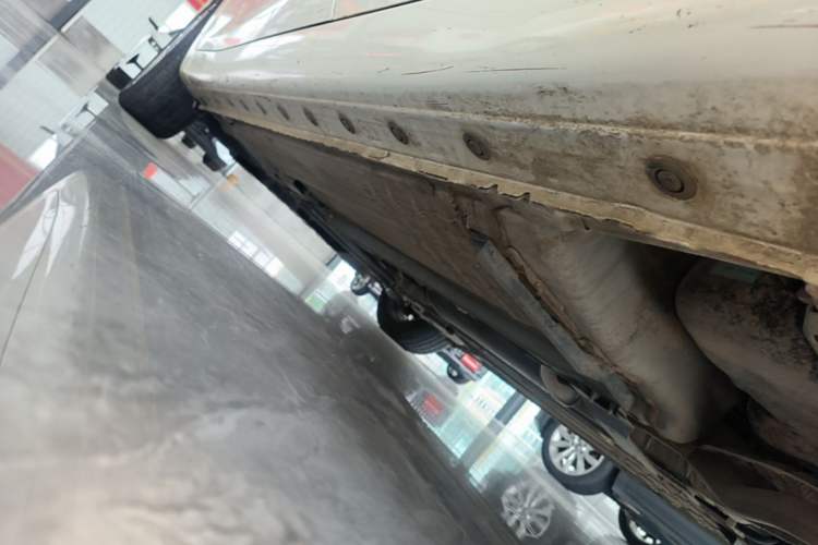Used Nissan Tiida 2021 1.6L CVT Cool Edition Left Side Sill