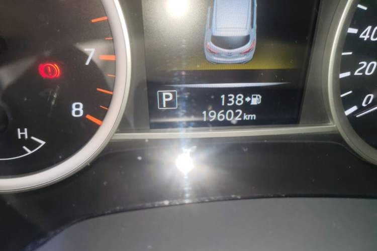 Used Nissan Tiida 2021 1.6L CVT Smart Drive Edition Odometer Close Up