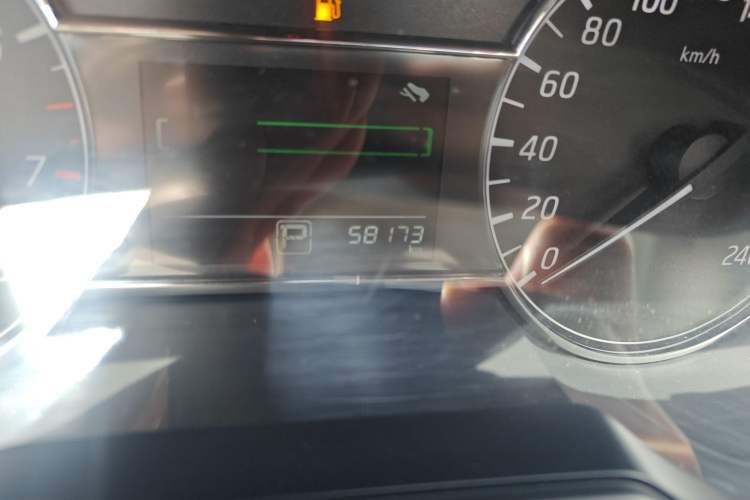 Used Nissan Tiida 2021 1.6L CVT Smart Drive Edition Odometer Close Up