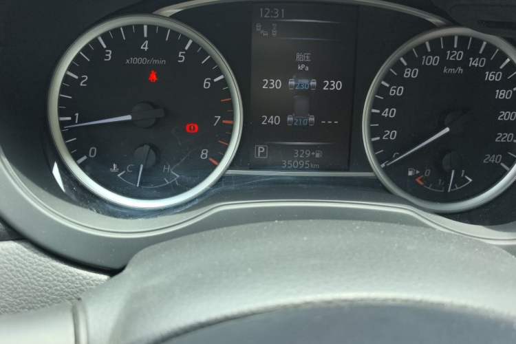 Used Nissan Tiida 2021 1.6L CVT Smart Drive Edition Odometer Close Up