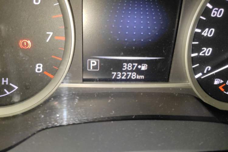 Used Nissan Tiida 2021 1.6L CVT Smart Drive Edition Odometer Close Up