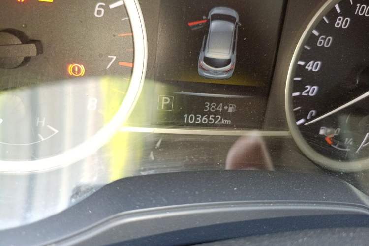 Used Nissan Tiida 2021 1.6L CVT Smart Drive Edition Odometer Close Up