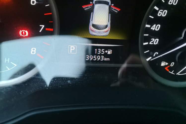 Used Nissan Tiida 2021 1.6L CVT Smart Drive Edition Odometer Close Up
