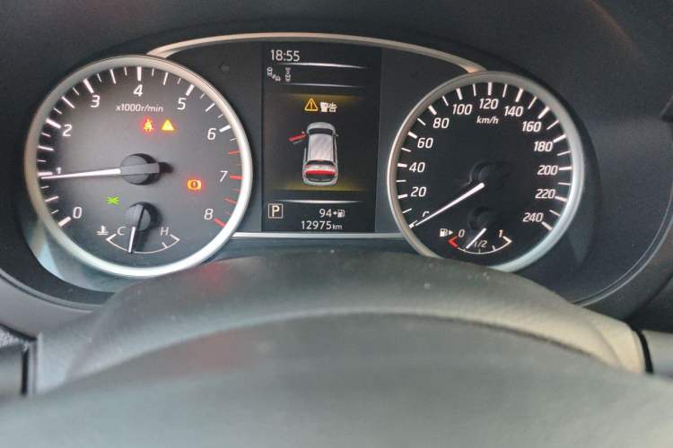Used Nissan Tiida 2021 1.6L CVT Smart Drive Edition Odometer Close Up
