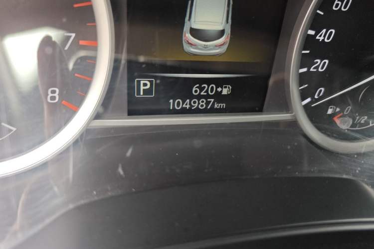 Used Nissan Tiida 2021 1.6L CVT Smart Drive Edition Odometer Close Up