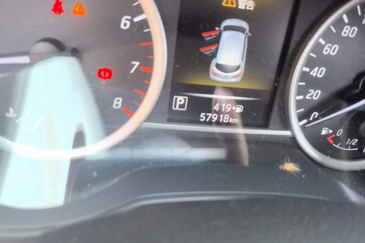 Used Nissan Tiida 2021 1.6L CVT Smart Drive Edition Odometer Close Up