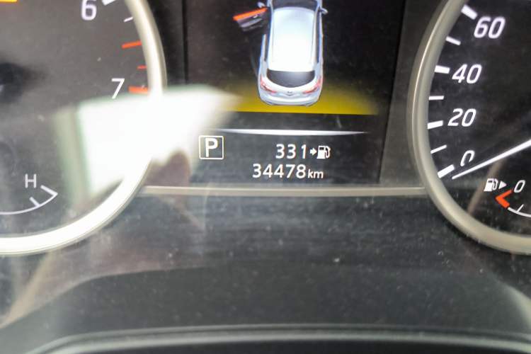 Used Nissan Tiida 2021 1.6L CVT Smart Drive Edition Odometer Close Up